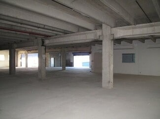 Más detalles de Calle Reyes Católicos, 18, Alcobendas - Nave en alquiler