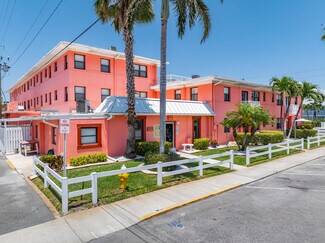 Más detalles de 6800 Sunset Way, Saint Pete Beach, FL - Edificio residencial​ en venta
