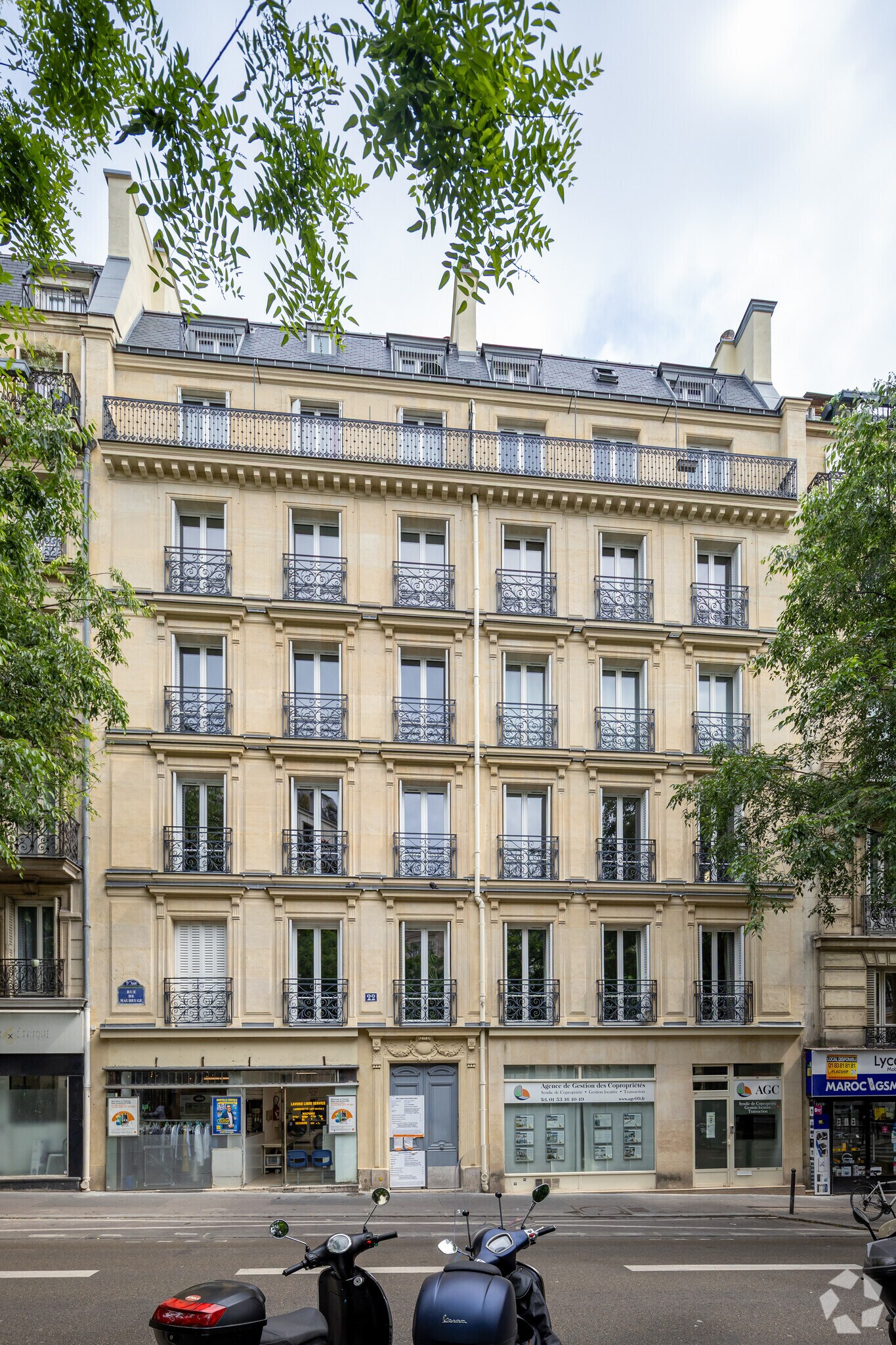 22 Rue De Maubeuge, Paris en alquiler Foto del edificio- Imagen 1 de 3