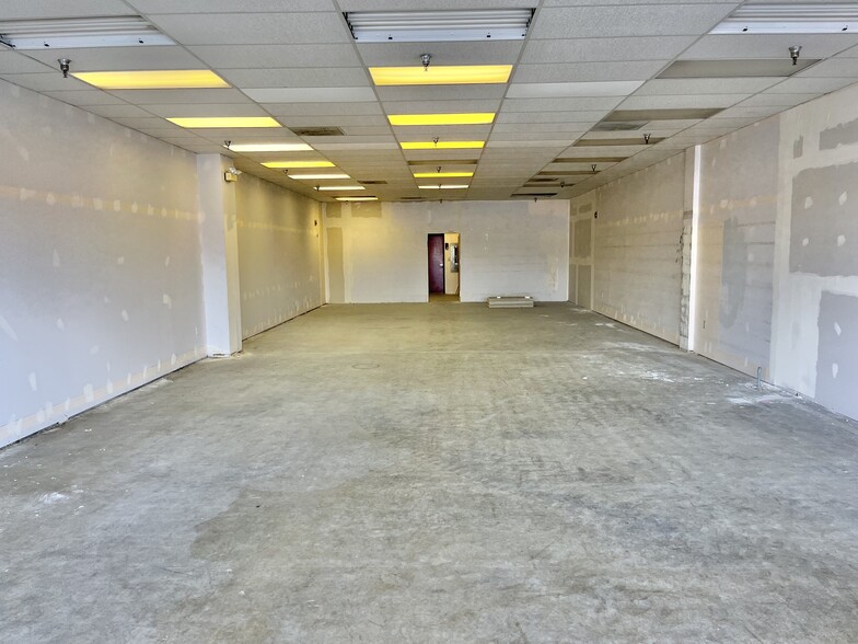 3600 Commerce Dr, Warsaw, IN en alquiler - Foto del interior - Imagen 2 de 5