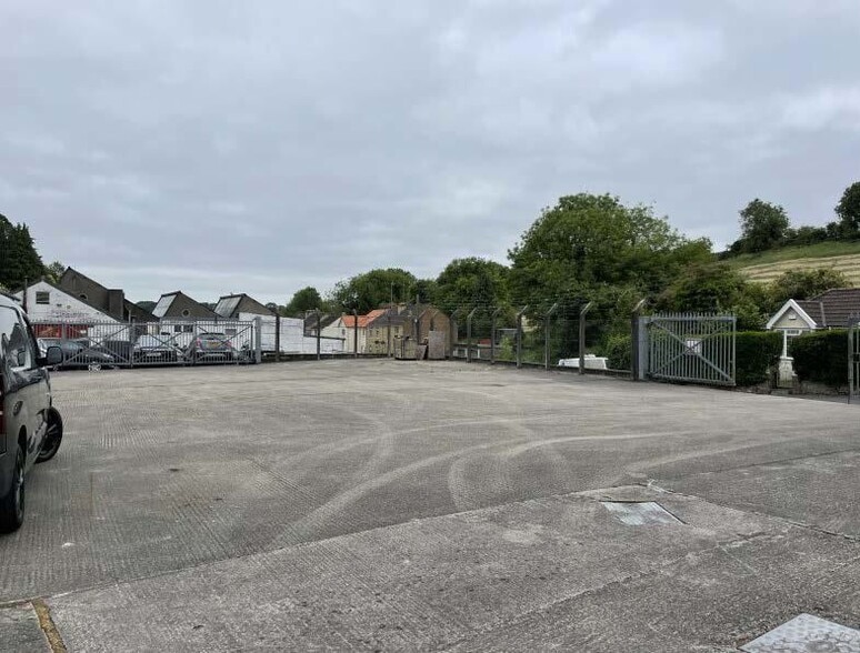 22 Coombend, Radstock en alquiler - Foto del edificio - Imagen 2 de 5