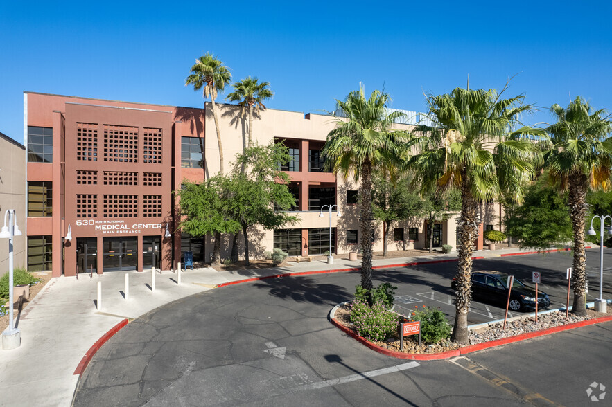 630 N Alvernon Way, Tucson, AZ en alquiler - Foto del edificio - Imagen 1 de 8