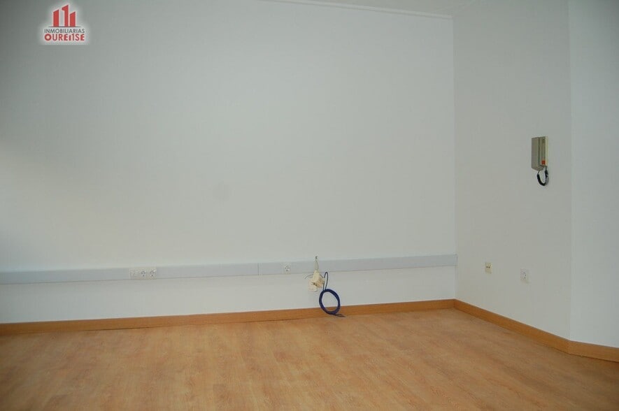 Oficina en Ourense, Orense en alquiler - Foto del edificio - Imagen 3 de 4