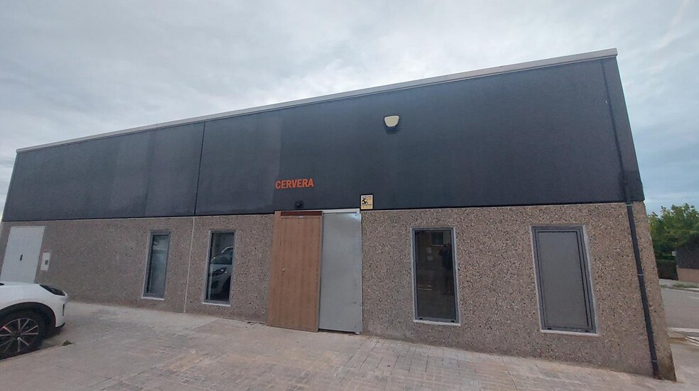 Local en Cervera, Lérida en venta - Foto del edificio - Imagen 2 de 21