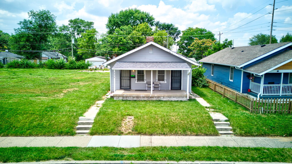 2044 N Olney St, Indianapolis, IN en venta - Foto principal - Imagen 1 de 5