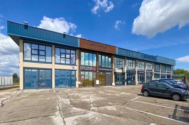 Más detalles de Avenida Quitapesares, 37, Villaviciosa de Odón - Local en alquiler