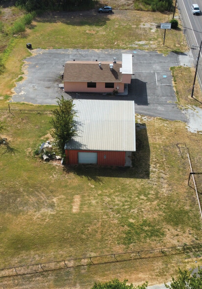 304 Main Street, Calvert, TX en venta - Foto del edificio - Imagen 3 de 16