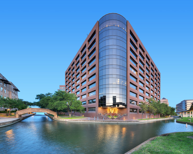 400 E Las Colinas Blvd, Irving, TX en alquiler - Foto del edificio - Imagen 2 de 46