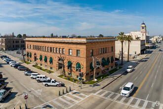 1712 19th St, Bakersfield, CA - VISTA AÉREA  vista de mapa - Image1