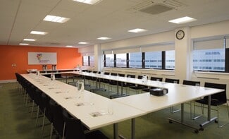 Más detalles de 403-445 Midsummer Blvd, Milton Keynes - Oficina en alquiler