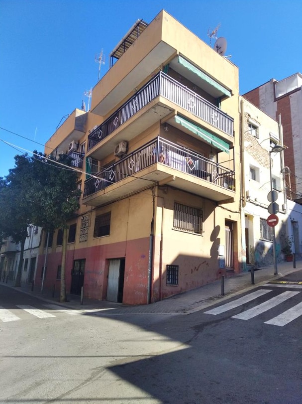 Carrer Mozart, Badalona, Barcelona en venta Foto del edificio- Imagen 1 de 2