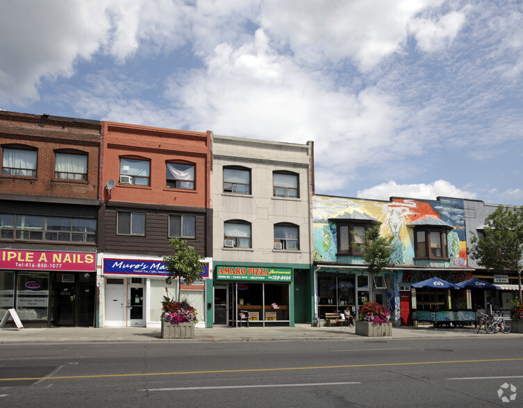 962-974 Danforth Ave cartera de 4 inmuebles en venta en LoopNet.es - Foto principal - Imagen 1 de 3