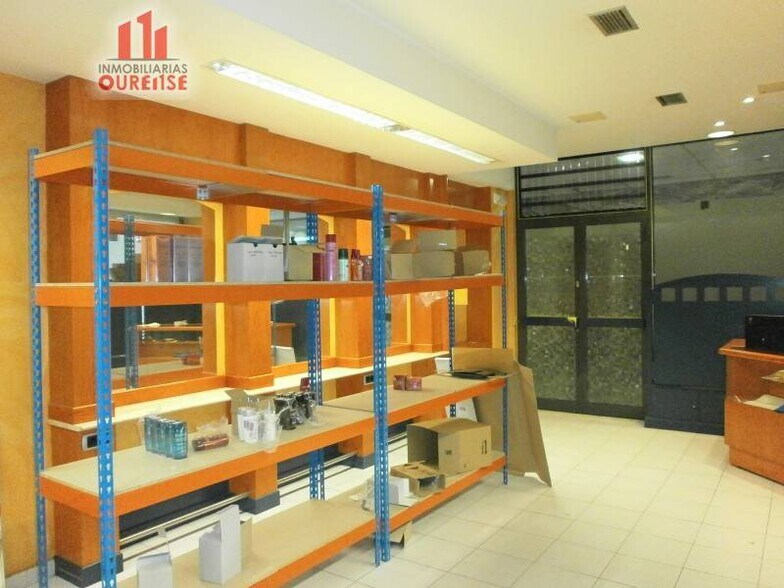 Local en Ourense en venta - Foto del edificio - Imagen 3 de 7