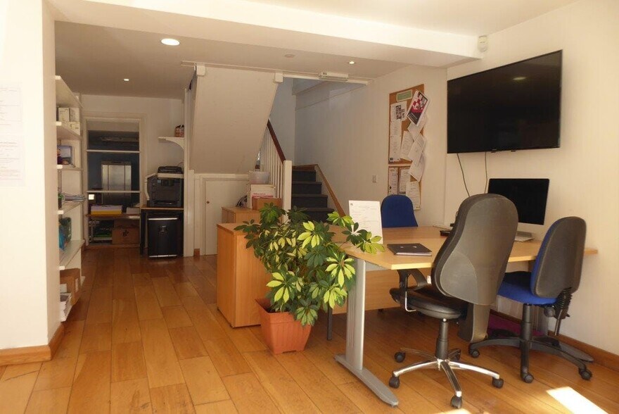 61-63 Camden Rd, Tunbridge Wells en venta - Foto del interior - Imagen 2 de 6