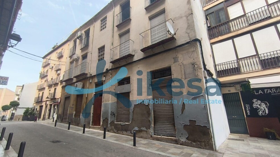 Local en Jaén, Jaén en venta - Foto del edificio - Imagen 3 de 3