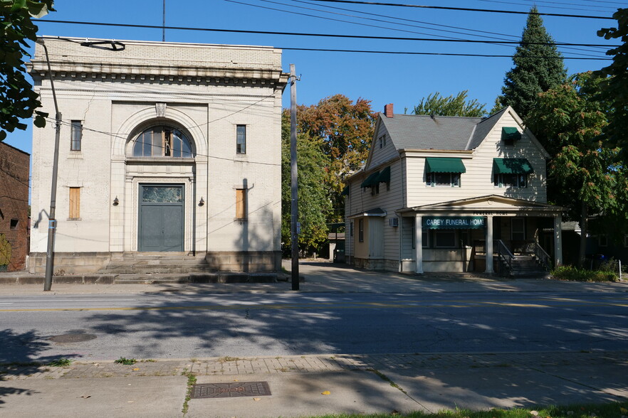 6330 Lorain Ave, Cleveland, OH en venta - Foto del edificio - Imagen 3 de 44