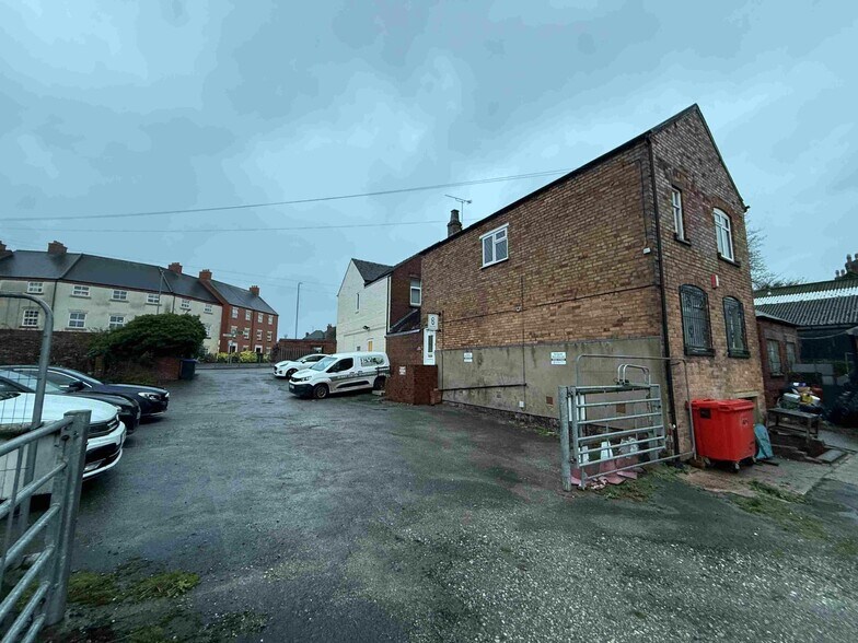 34 Church St, Uttoxeter en alquiler - Foto del edificio - Imagen 2 de 11