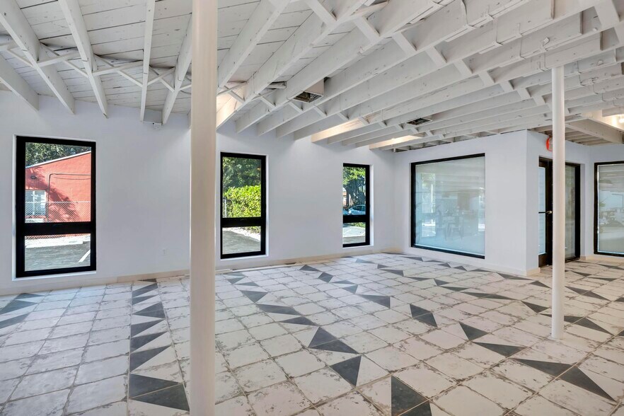 1760 SW 22 St, Coral Gables, FL en alquiler - Foto del interior - Imagen 3 de 15