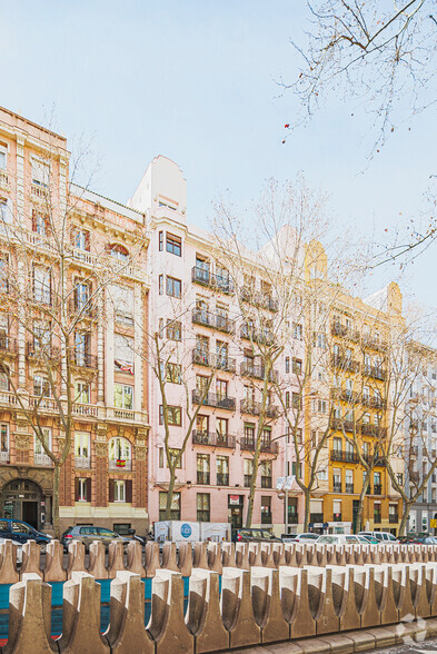 Calle Velázquez, 115, Madrid, Madrid en alquiler - Foto del edificio - Imagen 2 de 2