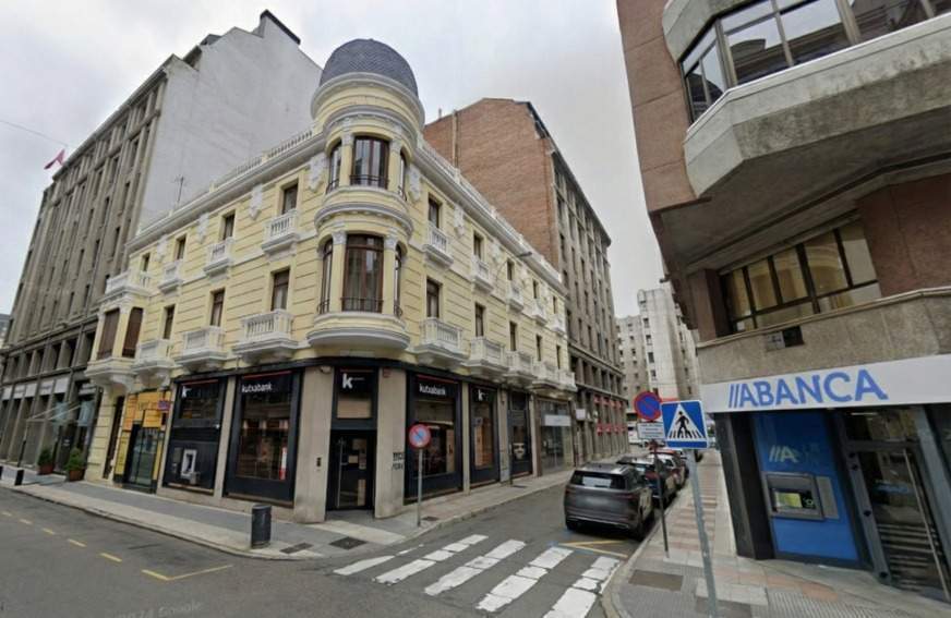 Local en León, León en alquiler - Foto del edificio - Imagen 1 de 17