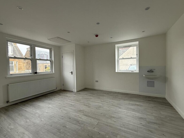 18 Main St, Falkirk en venta - Foto del edificio - Imagen 3 de 4