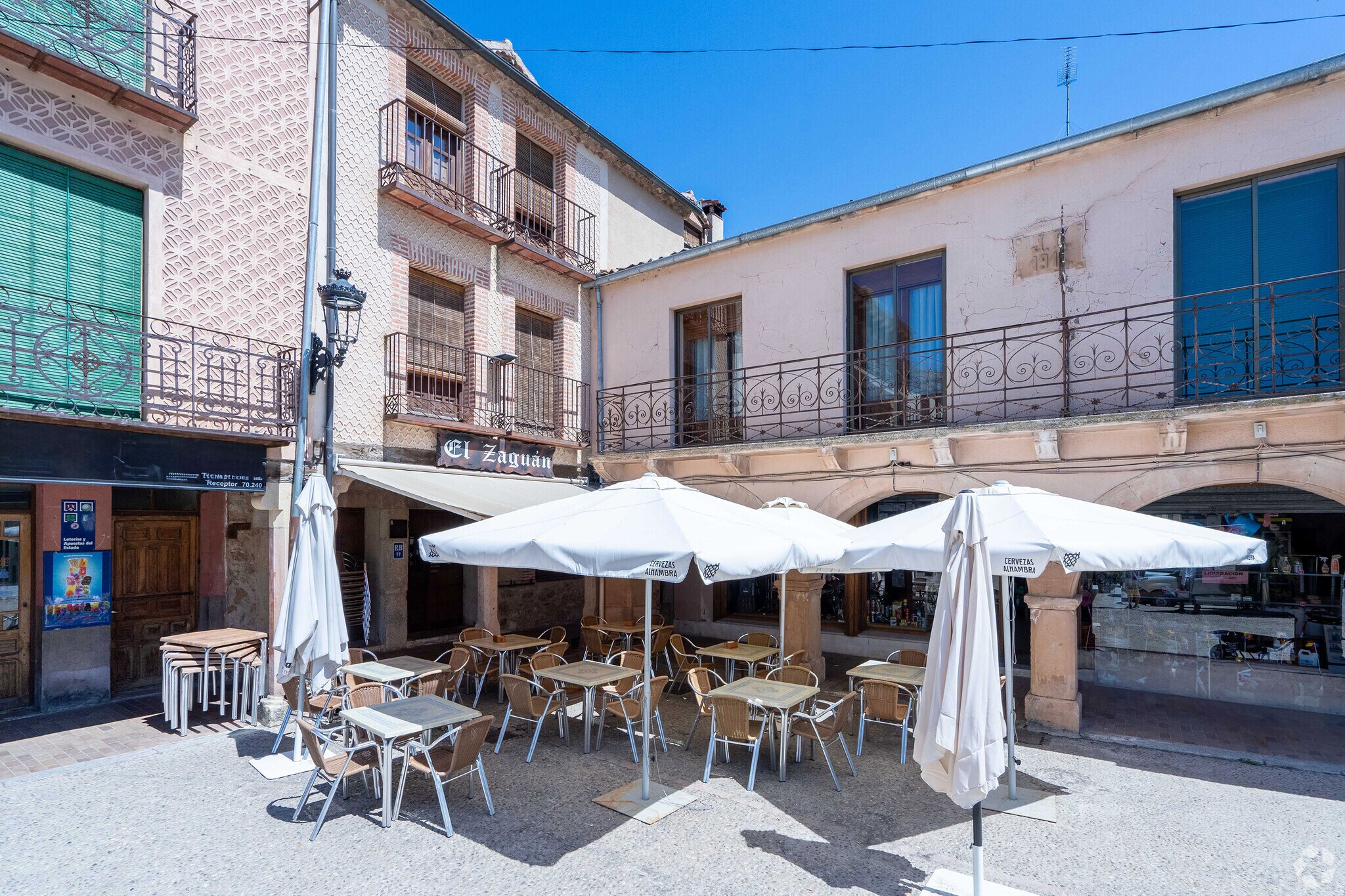 Plaza de España, Turégano, Segovia en venta Foto principal- Imagen 1 de 1