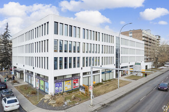 301 14th St NW, Calgary, AB en alquiler Foto del edificio- Imagen 2 de 4