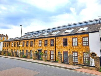 Más detalles de 58-64A Webbs Rd, London - Oficina en alquiler