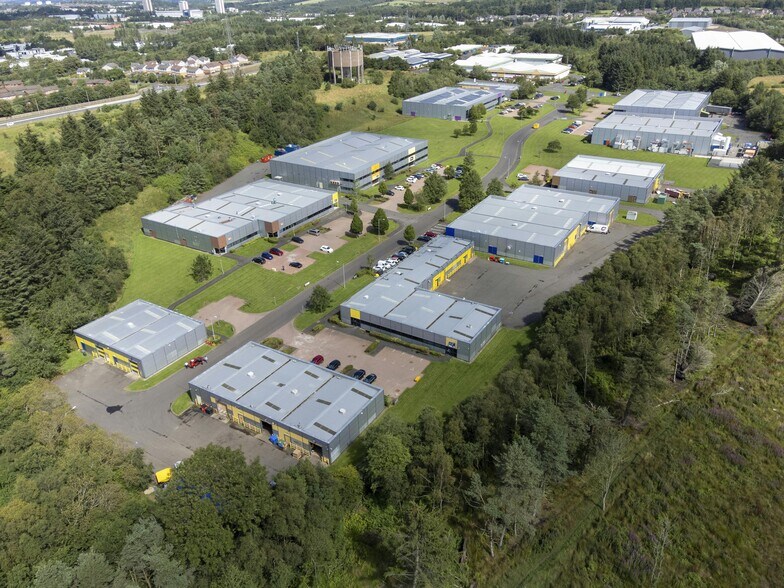 31-35 Langlands Pl, East Kilbride en alquiler - Foto del edificio - Imagen 1 de 8