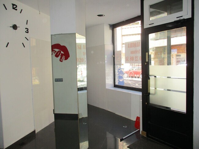 Más detalles de Local en alquiler