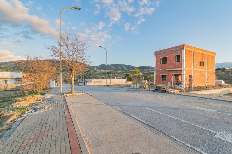 Calle Cerro de los Pinos, 36, Villa de Otura, Granada en venta - Foto del edificio - Imagen 2 de 26