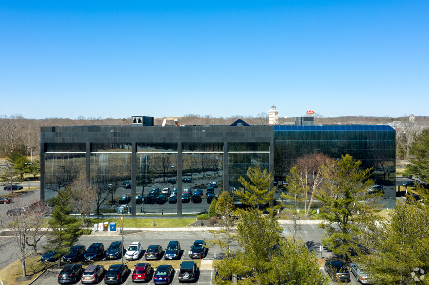 4000 State Route 66, Tinton Falls, NJ en alquiler - Foto del edificio - Imagen 3 de 3