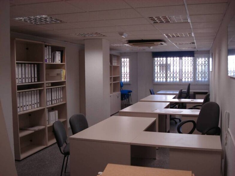 Oficina en El Ejido, Almería en alquiler - Foto del edificio - Imagen 3 de 6