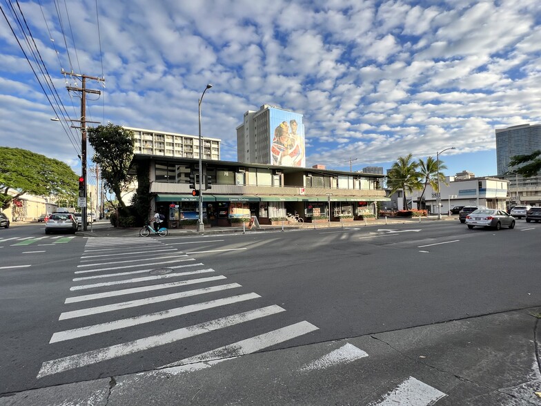 1023 Pensacola St, Honolulu, HI en alquiler - Foto del edificio - Imagen 2 de 13