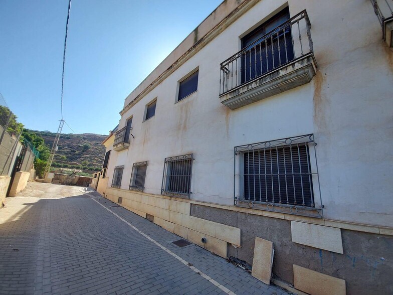 Edificio residencial en Dalías, Almería en venta - Foto del edificio - Imagen 1 de 6