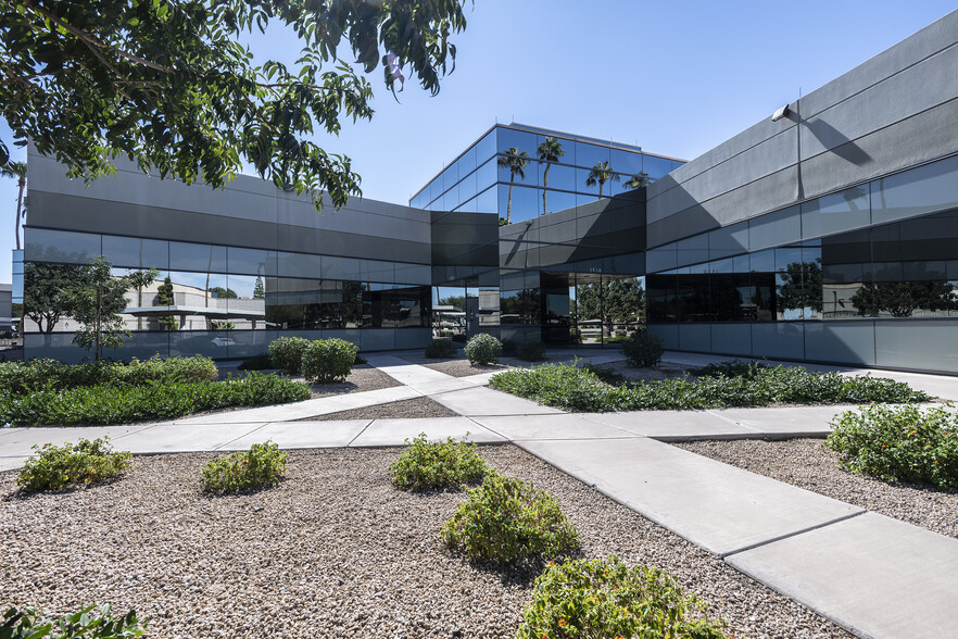 1920 W University Dr, Tempe, AZ en alquiler - Foto del edificio - Imagen 1 de 8