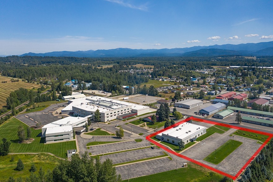 52 McGhee Rd, Sandpoint, ID en venta - Foto del edificio - Imagen 3 de 32