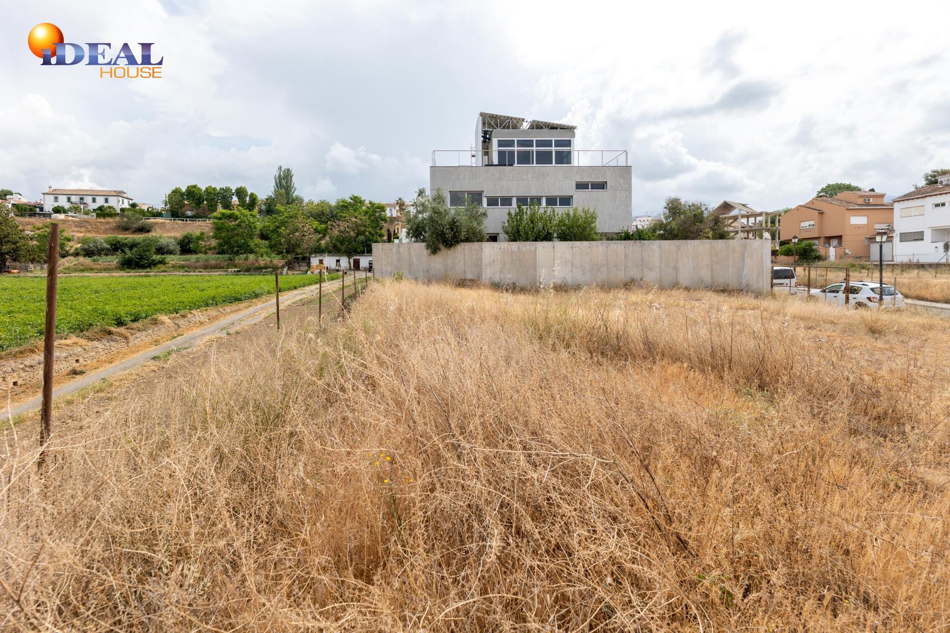 Terreno en Huétor Vega, Granada en venta Foto del edificio- Imagen 1 de 12