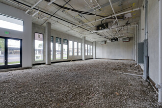 1009 8th Ave S, Nashville, TN en alquiler Foto del interior- Imagen 2 de 8