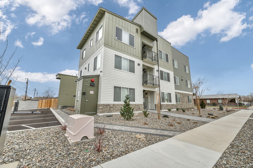 542 7th St, Sparks, NV en venta - Foto del edificio - Imagen 1 de 48