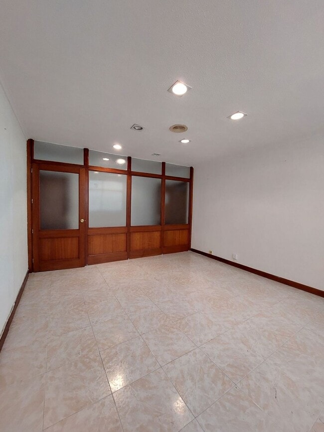 Más detalles de Oficina en alquiler