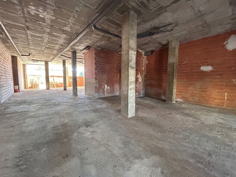 Oficina en Jacarilla en venta - Foto de la construcción - Imagen 3 de 17