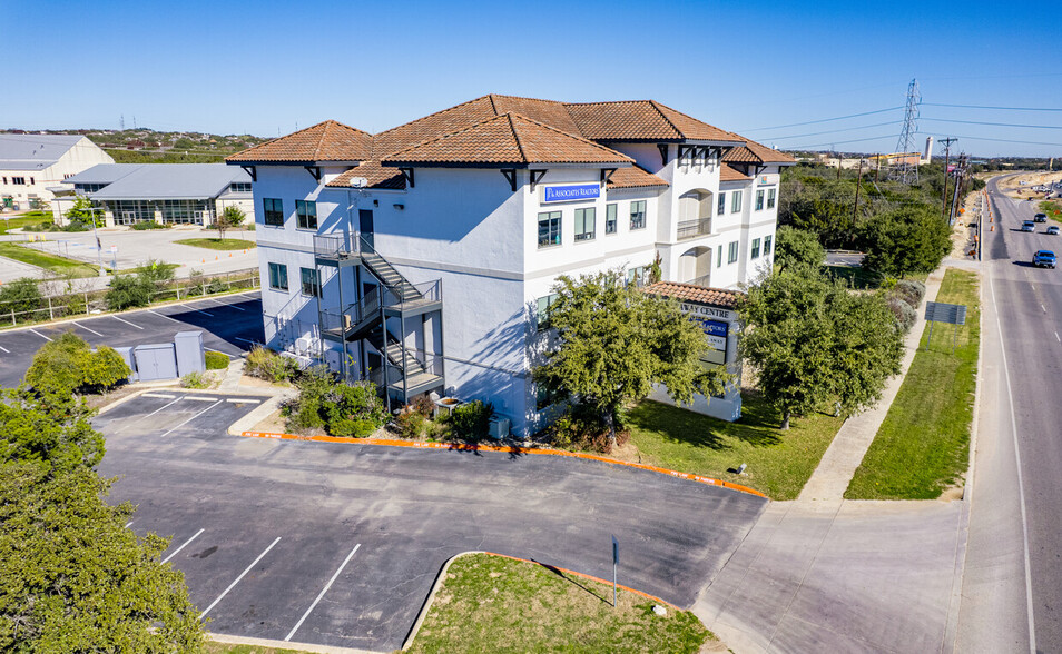 2511 N Loop 1604, San Antonio, TX en alquiler - Foto del edificio - Imagen 2 de 32