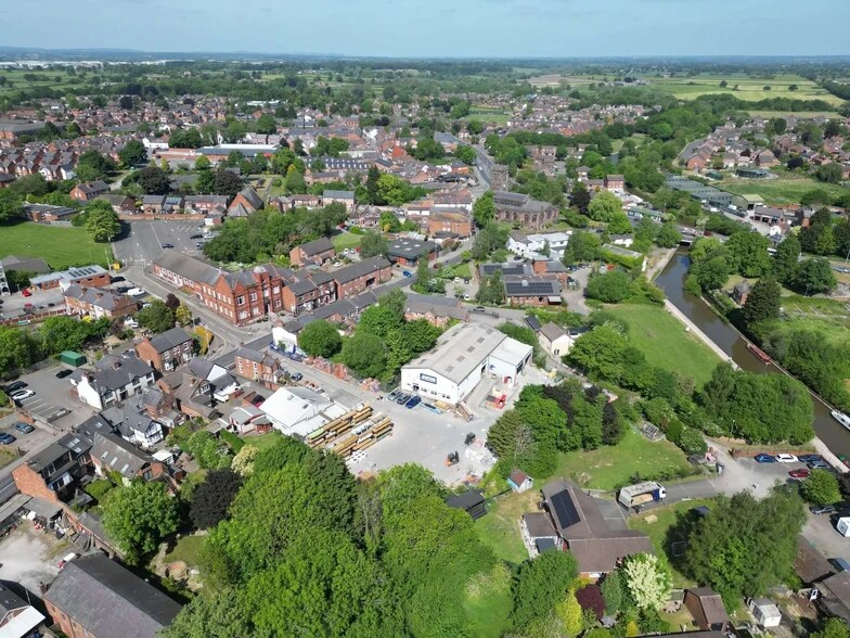 21-23 Lewin St, Middlewich en venta - Foto del edificio - Imagen 2 de 2