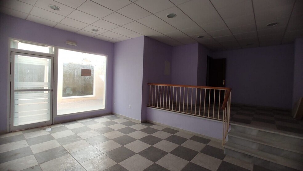 Local en Marchena, Sevilla en alquiler - Foto del edificio - Imagen 2 de 5