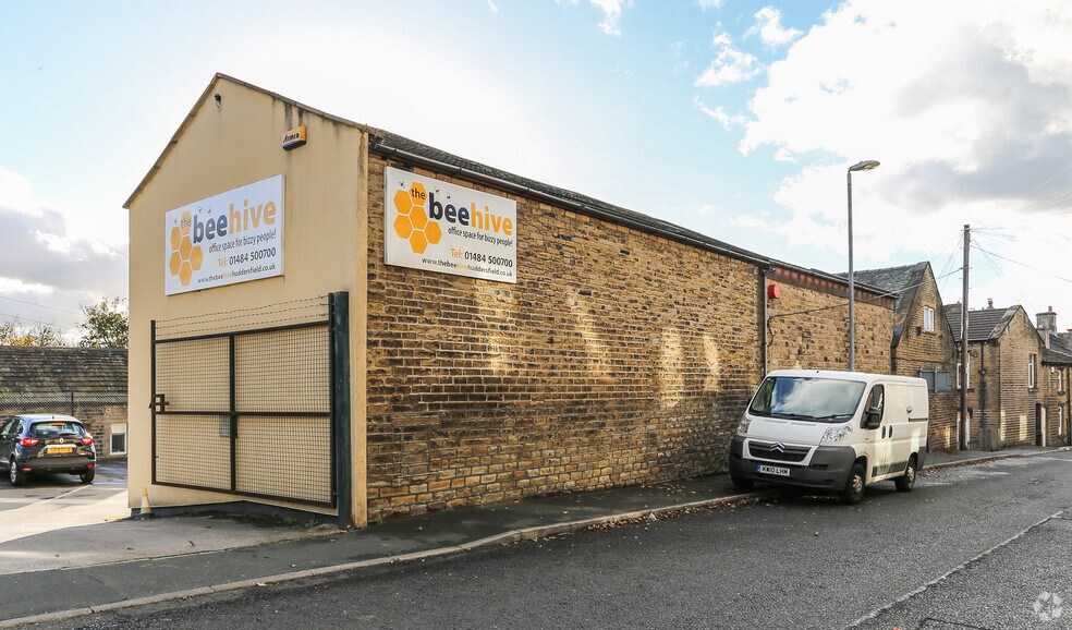 225-229 Longwood Rd, Huddersfield en alquiler - Foto del edificio - Imagen 3 de 3