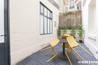 Más detalles de 19 Rue De Rocroy, Paris - Edificio residencial en venta