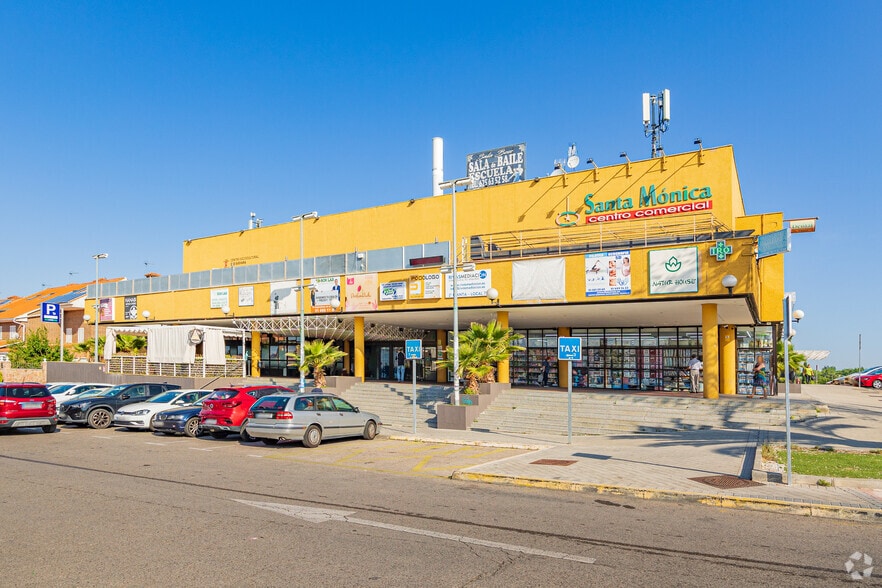 Local en Rivas-Vaciamadrid, Madrid en venta - Foto del edificio - Imagen 3 de 3