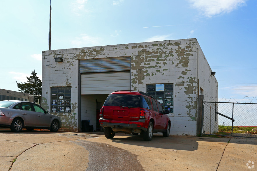 Land Run Industrial cartera de 18 inmuebles en venta en LoopNet.es - Foto del edificio - Imagen 3 de 13