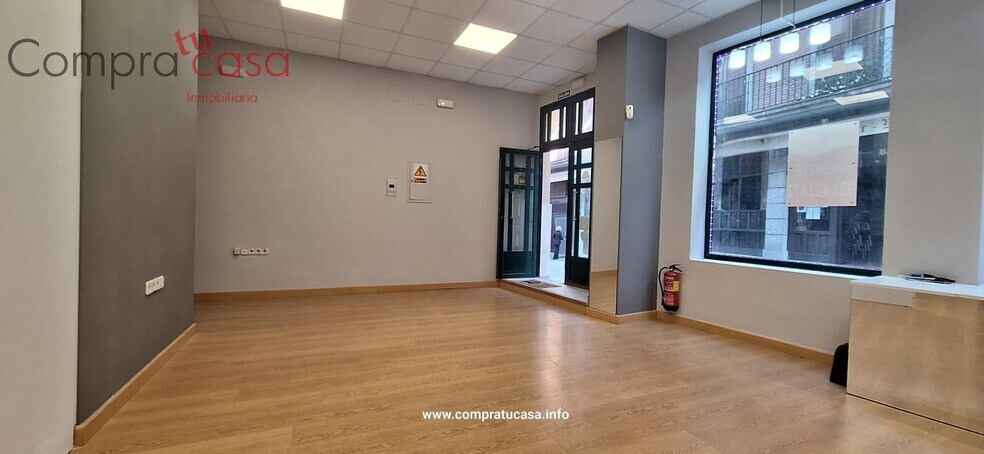 Edificio residencial en Segovia, Segovia en venta - Foto del edificio - Imagen 3 de 3